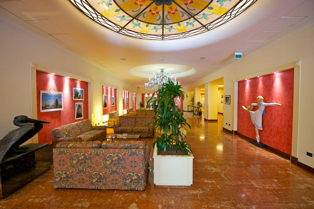 Mercure Reggio Emilia Centro Astoria Exterior photo